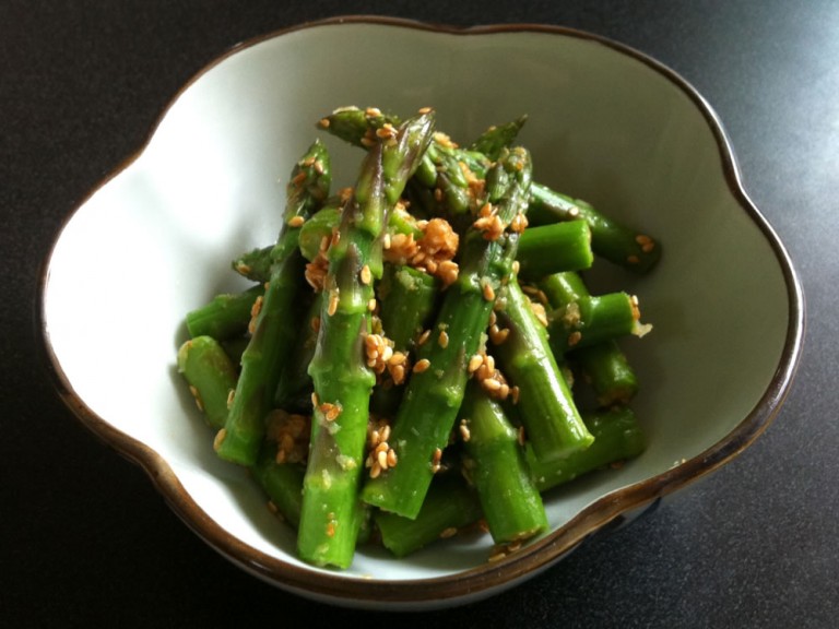 Garlic ‘Gomaae’ Asparagus Hiroko's Recipes