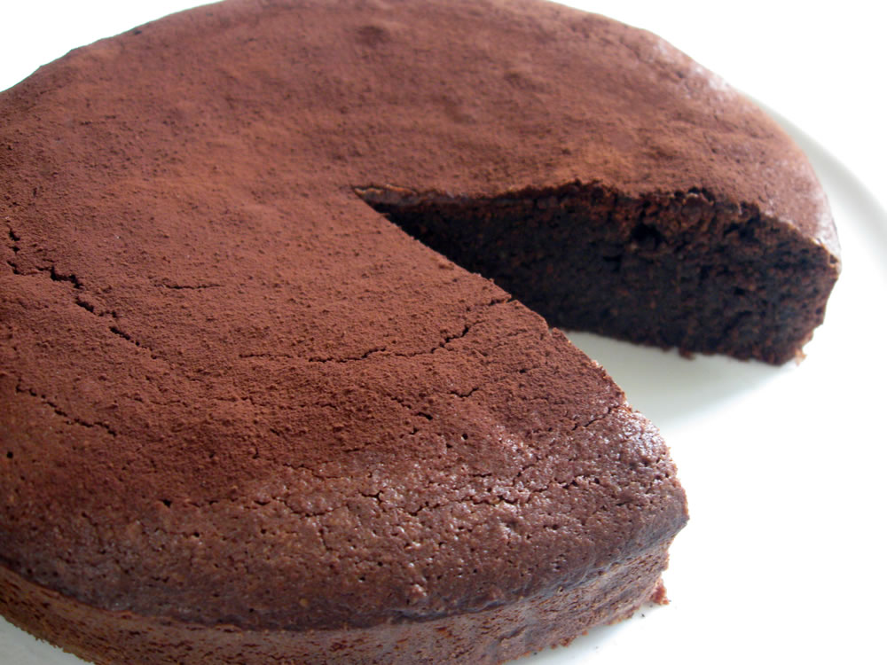 Chocolate_Almond_Cake