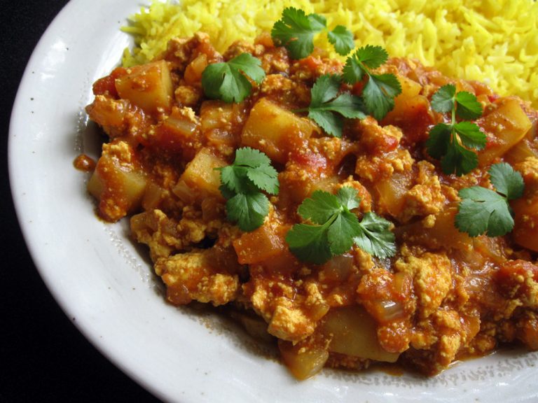 Tofu, Cashew & Potato Curry Hiroko's Recipes