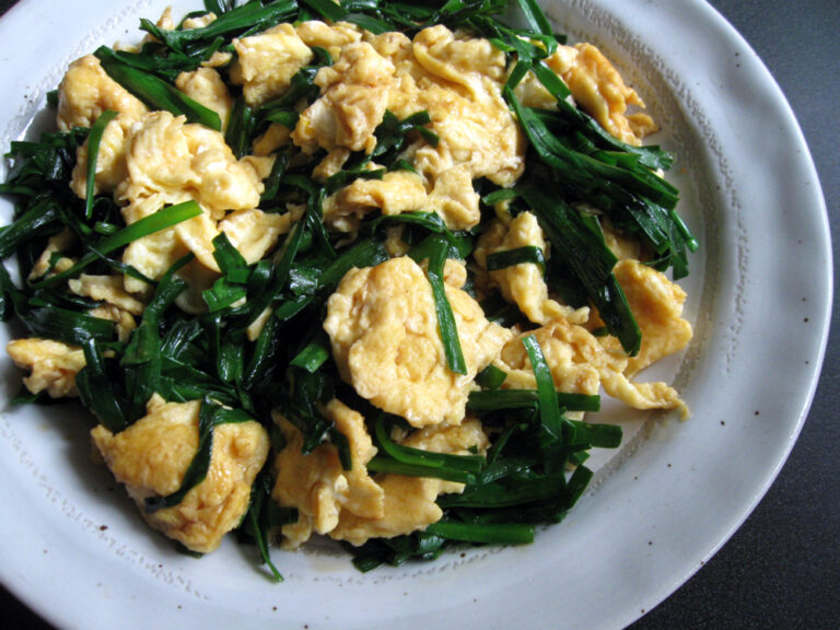 Stirfried Garlic Chives & Eggs Hiroko's Recipes