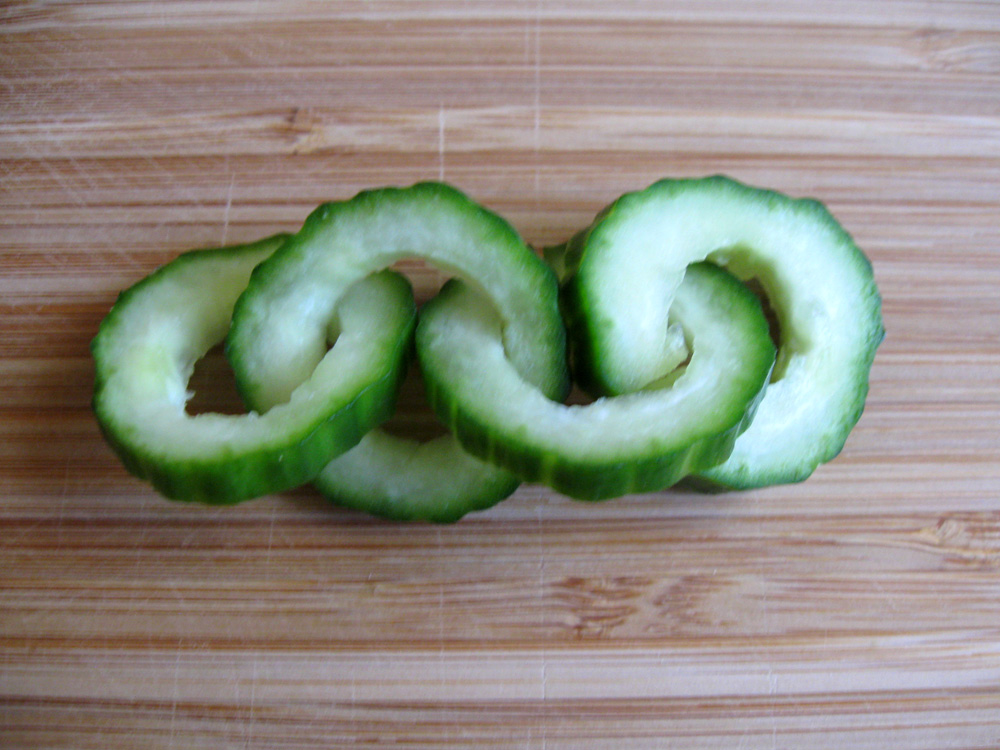 Aggregate more than 132 decorative cucumber slices - seven.edu.vn