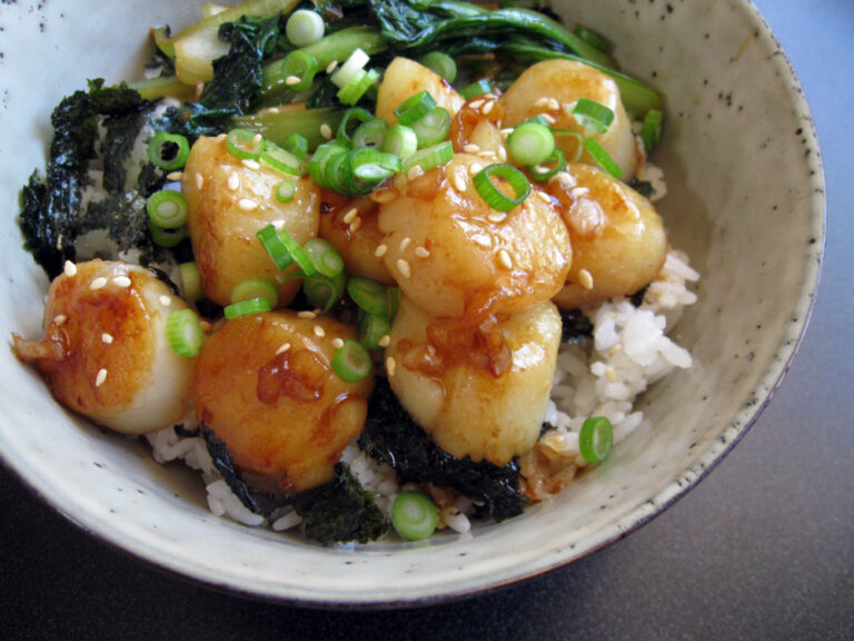 Scallops Rice Bowl with Garlic Butter & Soy Sauce Hiroko's Recipes