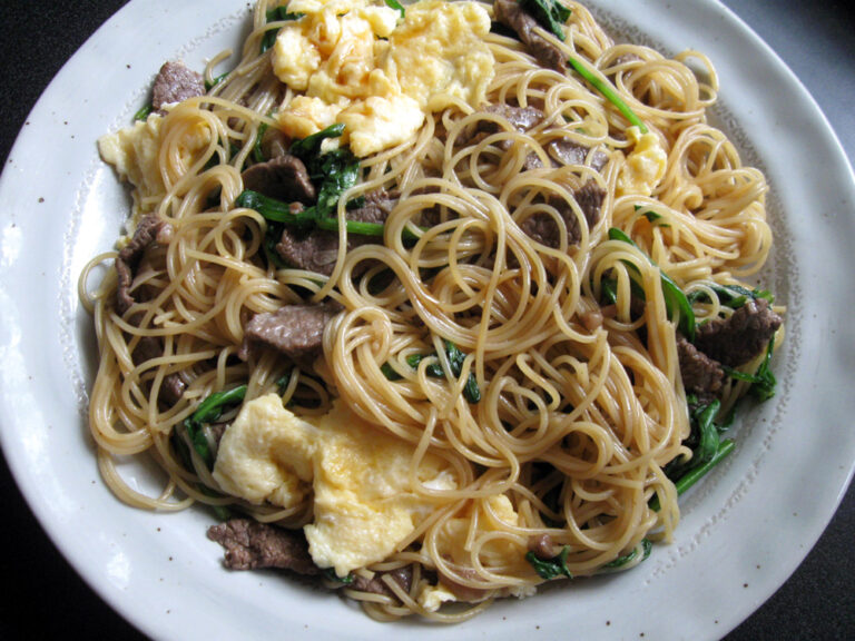 Stirfried Somen (OR Capellini) with Beef, Spinach & Egg Hiroko's Recipes