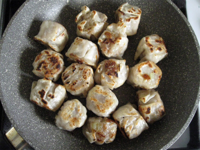 Panfried Mini Dim Sims (Shumai) with Teriyaki Sauce Hiroko's Recipes